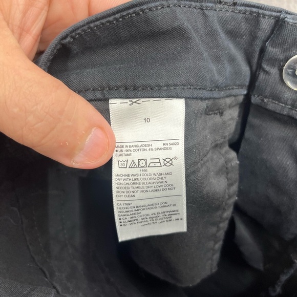 Old Navy Pixie Cropped Black Dress Pants Womens 10 Stretch Work Casual 2330 - Picture 3 of 9